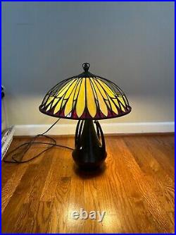 Antique Leaded Art Table Lamp