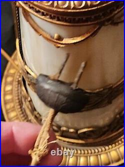 Rare Antique Vtg Arts & Crafts Gold White Slag Glass Bottom Lighted Base Lamp