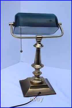 VTG Art Deco Bakelite Bankers Desk Lamp Light table from old Hudson's in Detroit