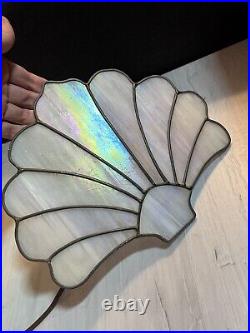 VTG Art Deco Style Fan/Shell Stained Glass & Brass Lamp Iridescent Finish WORKS