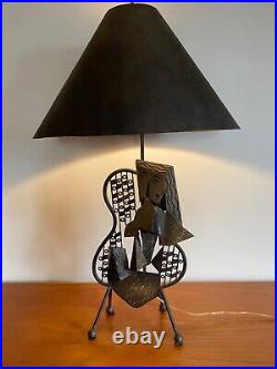 VTG Leeazanne Brutalist Cubist Postmodern Sculptural Hammered Metal Table Lamp