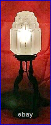 Vintage 1927 Art Deco Frankart Lamp L211 With Frosted Skyscraper Shade Marked