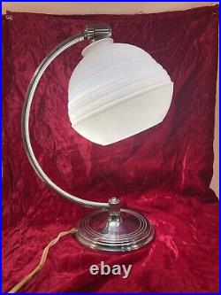 Vintage American Chase Art Deco Chrome One-Light Table Lamp c. 1930-40
