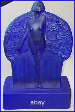 Vintage Art Noveau Art Deco Lady Figural Lamp Blue Glass Lamp Shade 11.5