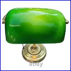 Vtg Bankers Lamp Emerald Green Glass Brass Library Lawyer Desk Light Art Deco