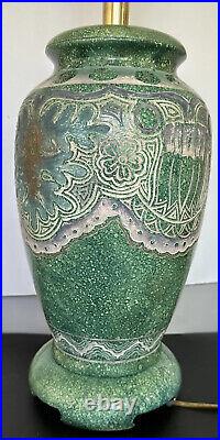 Vtg LEEAZANNE Modern Art Pottery Green Carved Glazed Porcelain Table Lamp 27