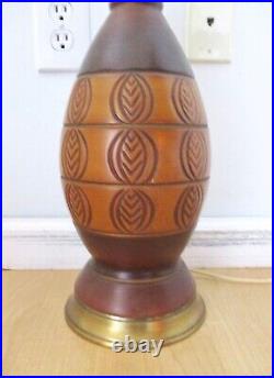 Vtg Mid Century Danish Modern Caramel Brown Textured Leaf Art Pottery Table Lamp