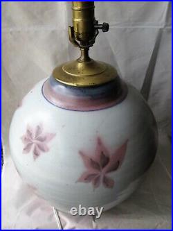 Vtg Signed RB Studio Designer Table Lamp in Stoneware Art Pottery with Flowers