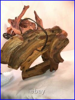 Vtg UNIQUE Driftwood Art Electric Table Lamp Mountain Man Cabin Country Decor