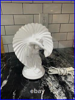 Vtg White Art Deco Lady Style Lamp Made In Italy