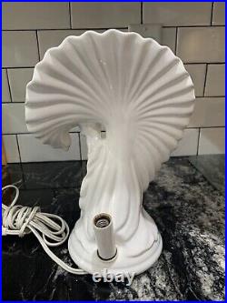 Vtg White Art Deco Lady Style Lamp Made In Italy